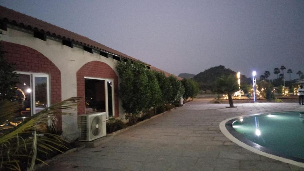 One Resorts & Convention Annavaram Exterior photo